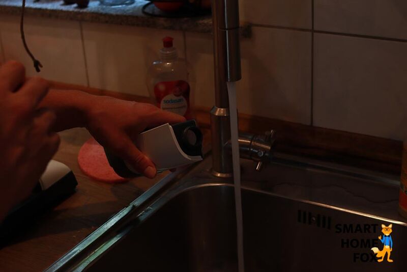 Filling the water tank of the SPB100